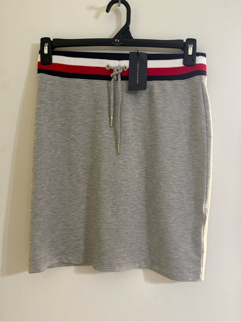 Tommy Hilfiger Heather Gray Knit Skirt with Red-Navy Trim